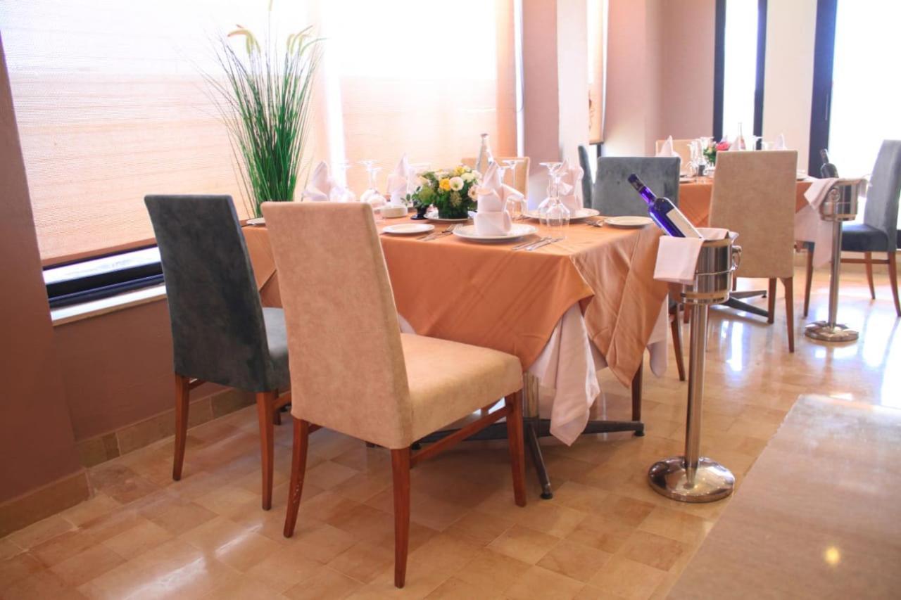 Hotel Le Pacha Tunus Dış mekan fotoğraf